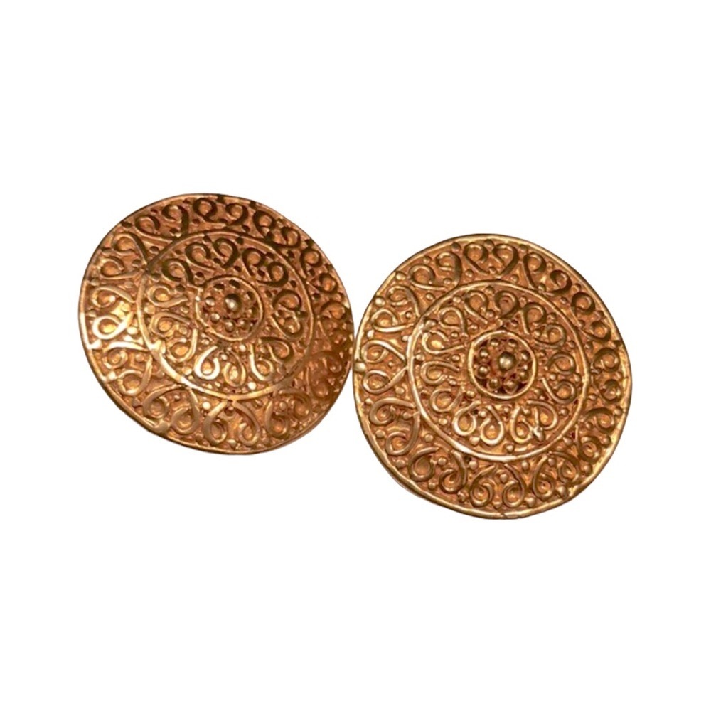 VINTAGE GOLD TONE ROUND MEDALLION CLIP ON EARRINGS